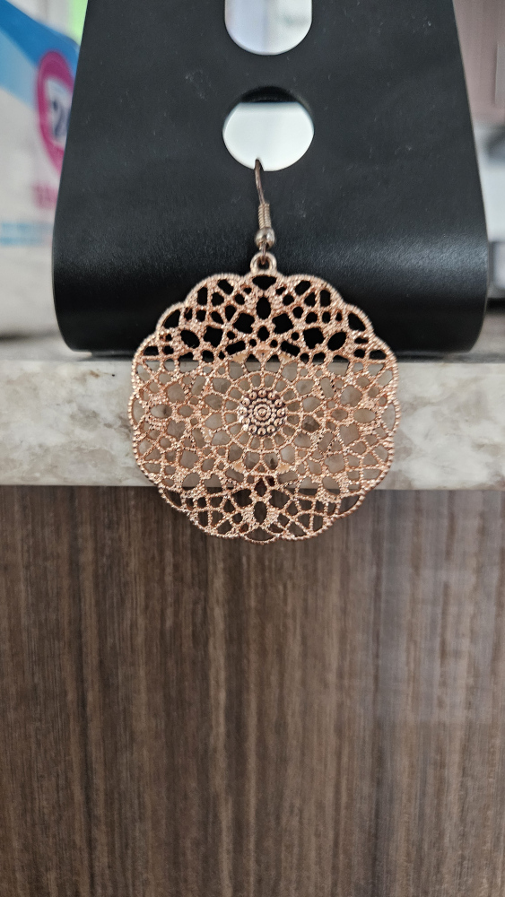 Rose Gold Filigree Earrings - photo 5