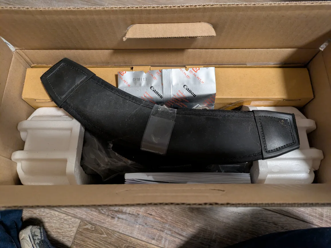 Canon PIXMA iP110 Wireless Portable Printer with Battery image indicator(4)