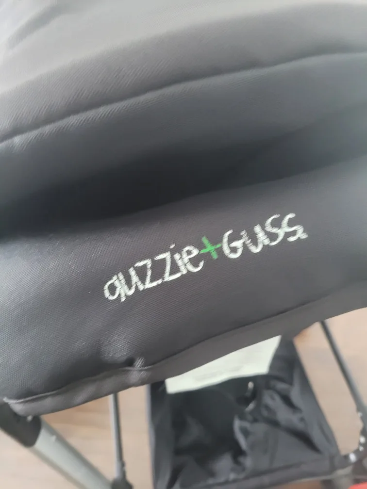 Quzzie + Gus Stroller with Rain Cover image indicator(3)
