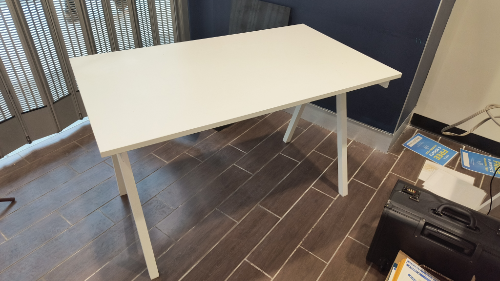 White Desk Table