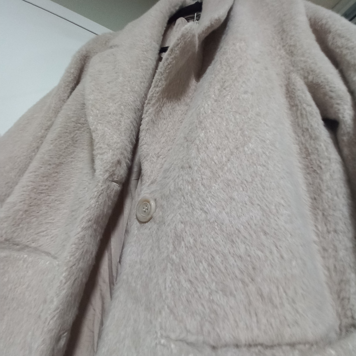Brand new Esprit Women's Beige Teddy Coat - photo 3