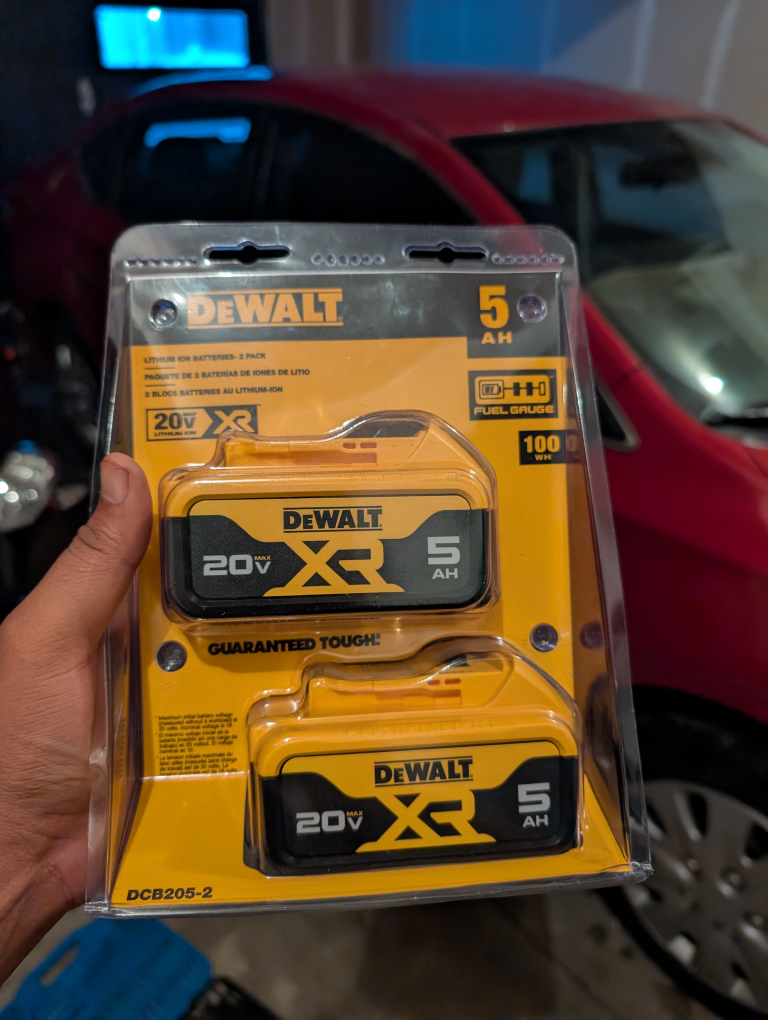 Dewalt 20V Max XR 5Ah Lithium Ion Batteries (2-Pack) - photo 2
