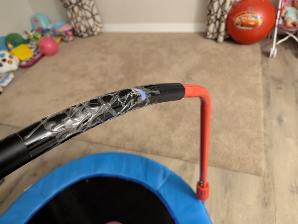 Little Tikes 3 feet indoor trampoline - photo 5