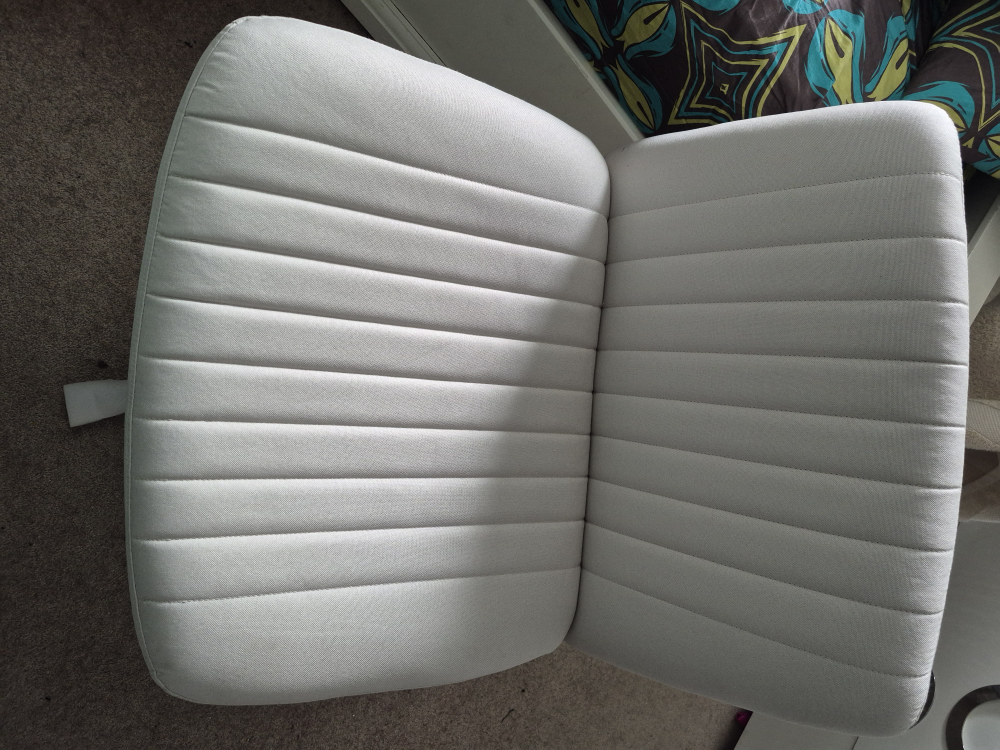 White Swivel Office Chair