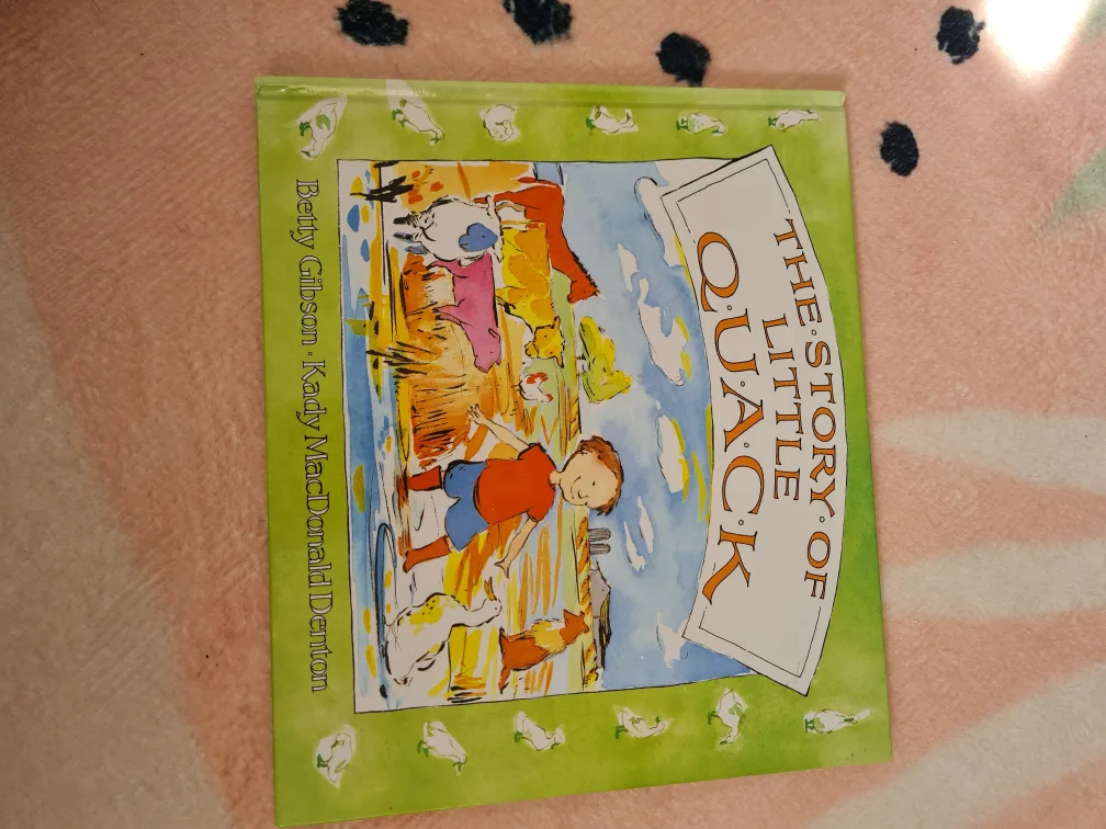 Children's Book Bundle (4 Books) image indicator(5)