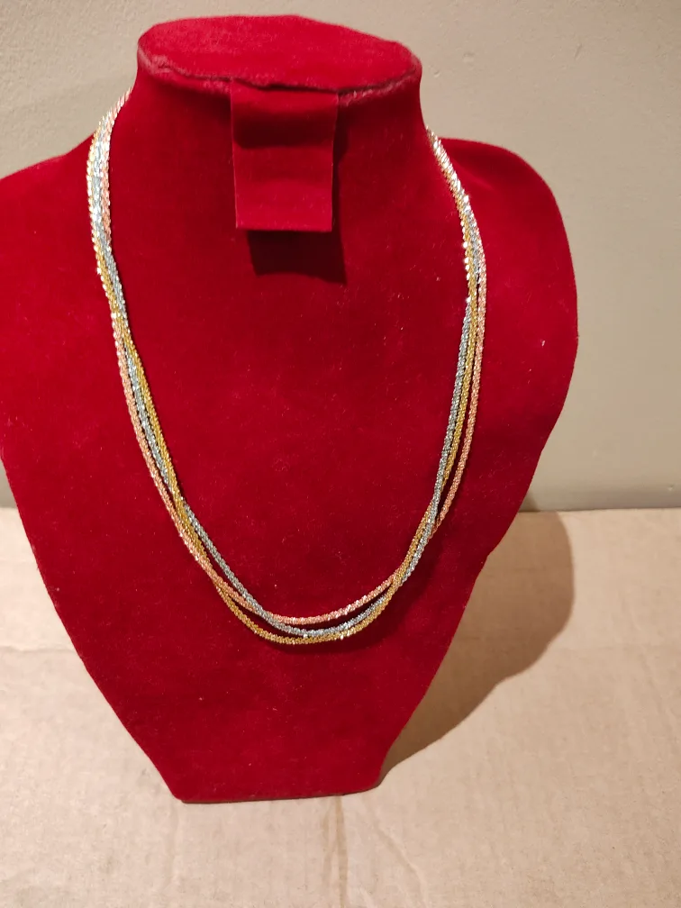 Tri-tone Metal Necklace image indicator(3)