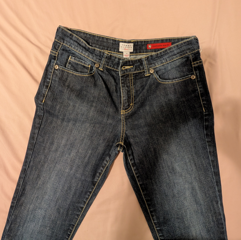 Tommy Hilfiger Women's Bootcut Jeans Size 8
