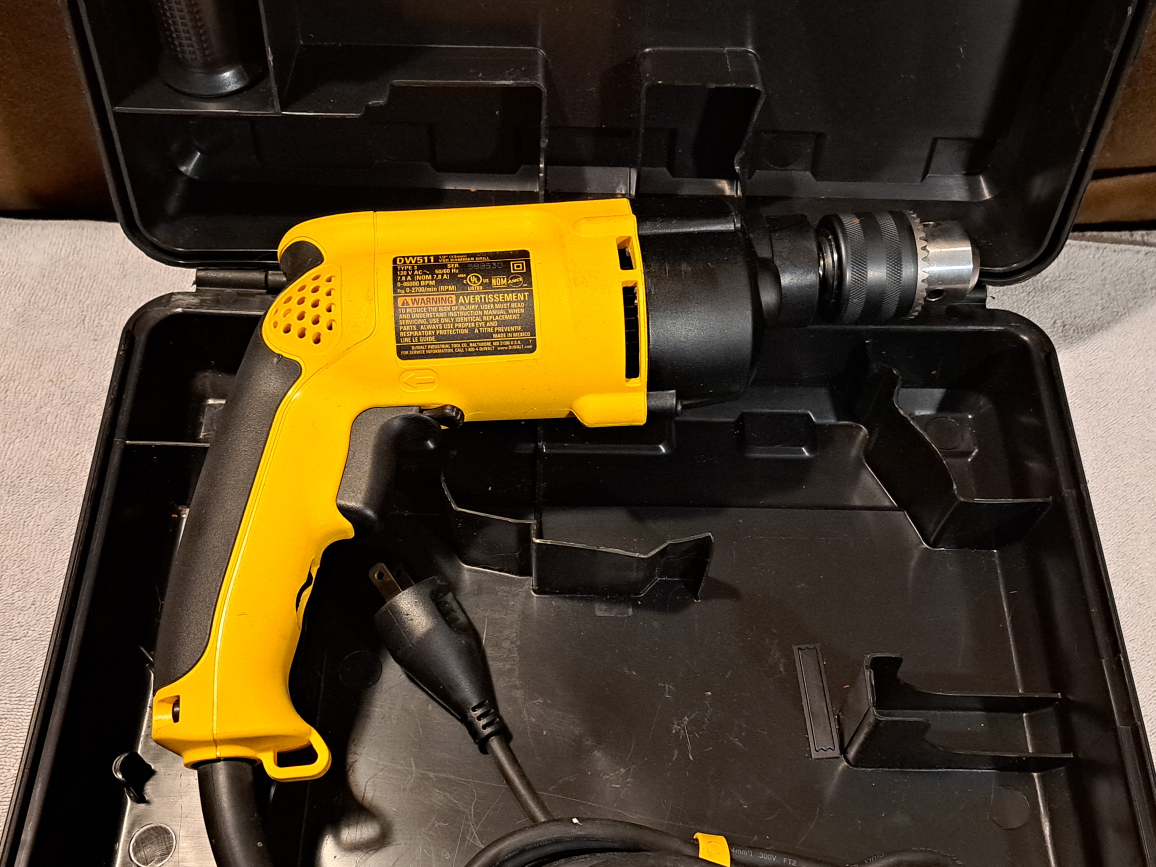 Dewalt 1/2 Hammer drill - photo 2