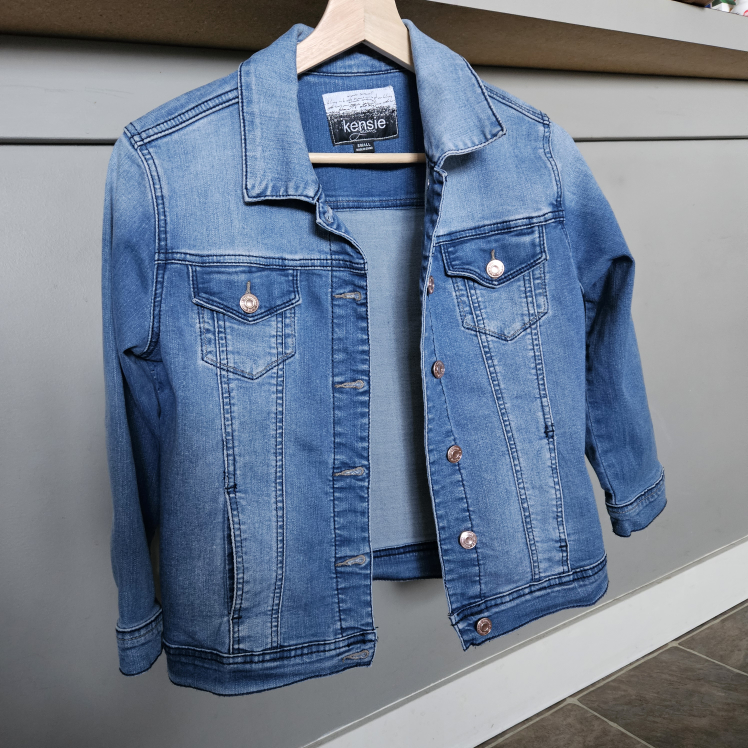 Kensie Jeans Denim Jacket - Size Small