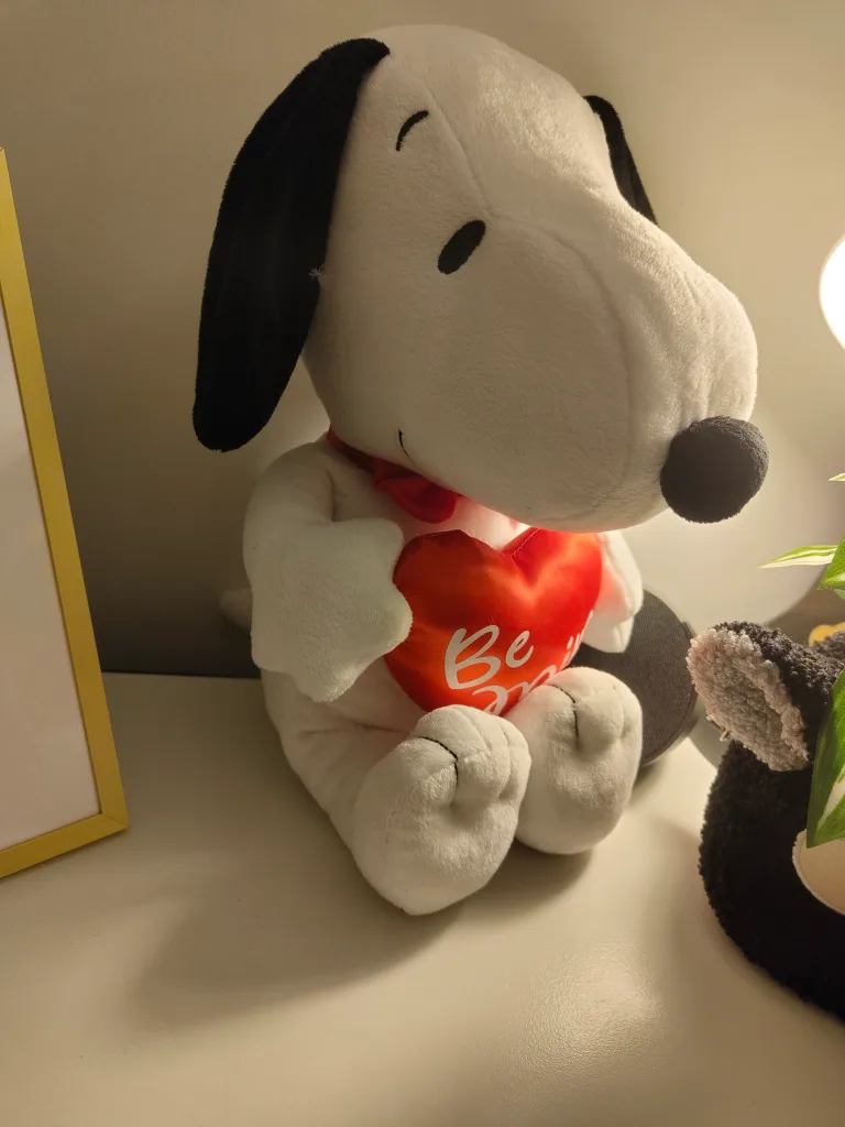 Snoopy Valentine's Plush Toy🧡✨ image indicator(2)