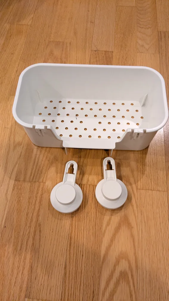 Shower Caddy with Suction Cups image indicator(2)