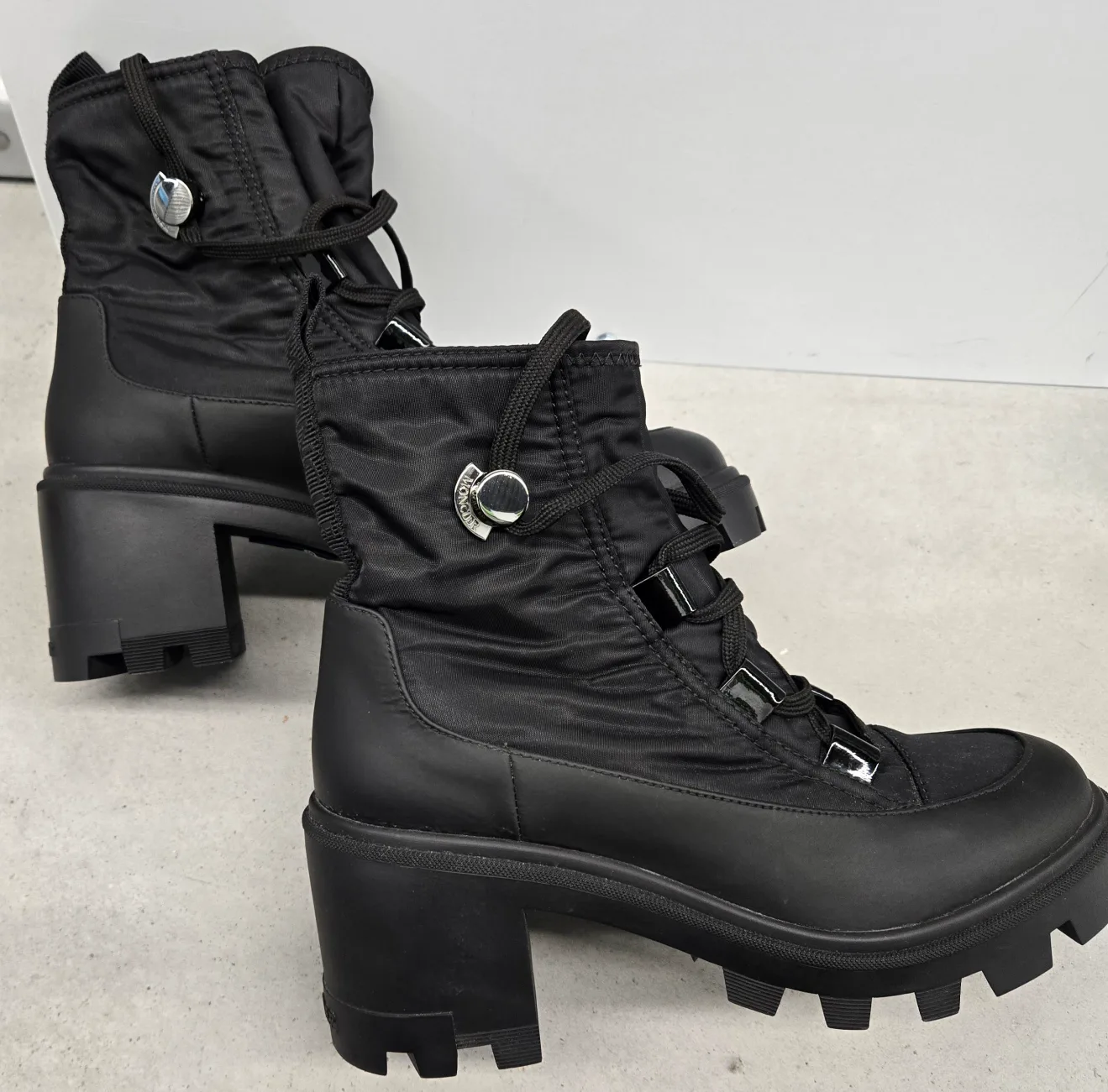 Moncler Moncler Cheryne Lace-Up Ankle Boots Size 38/US 7.5-8 image indicator(5)