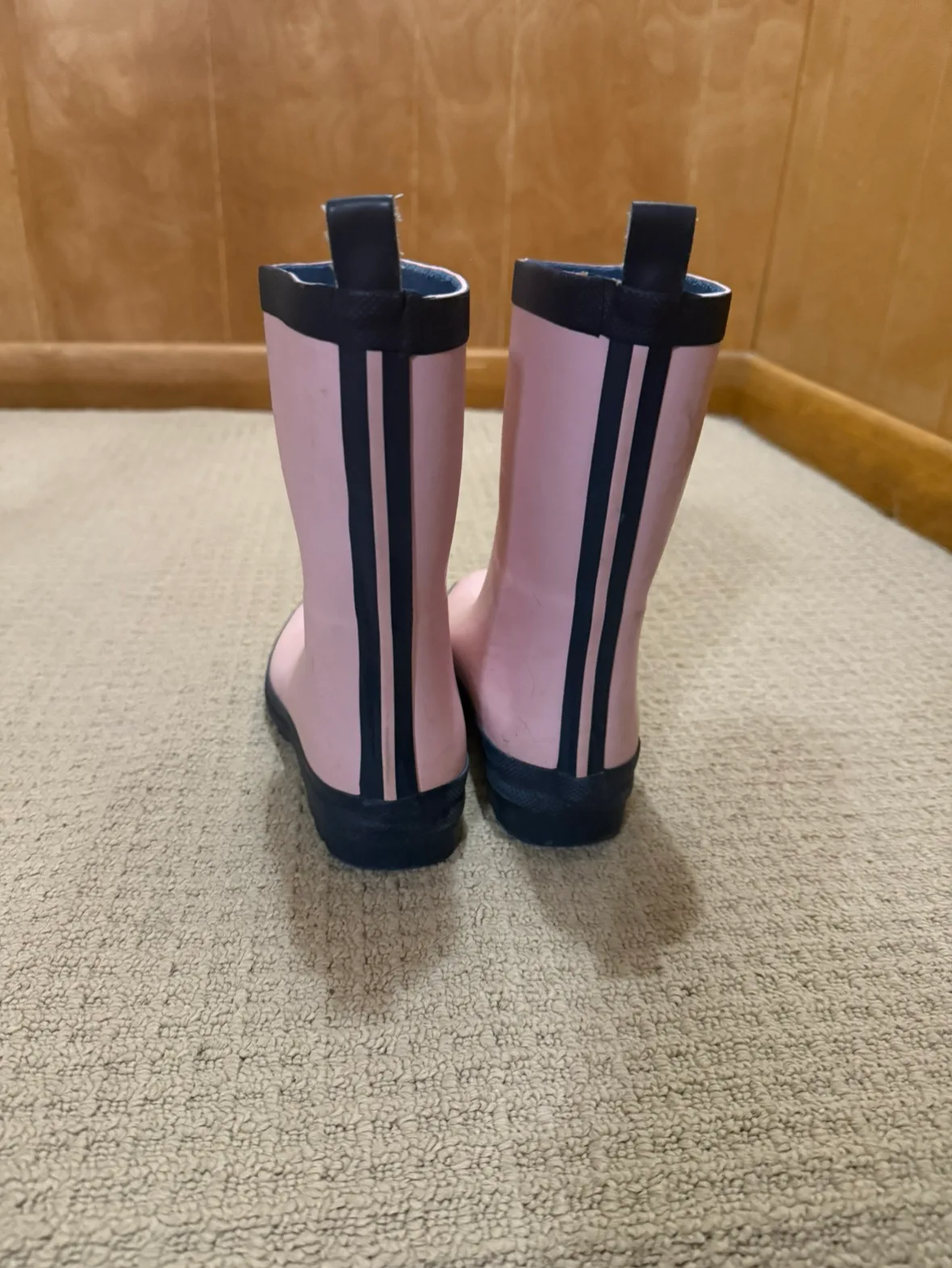 Hatley Pink Rubber Boots - Size 13 🏈 image indicator(2)