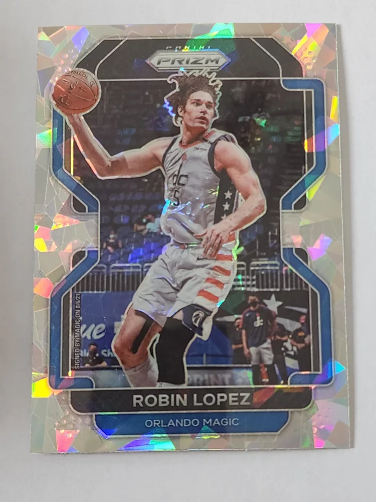 2021-22 Panini Prizm Robin Lopez #34 Magic Basketball Card 🏈 thumbnail