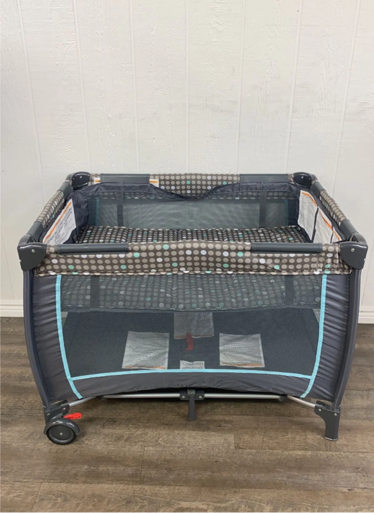 Pack 'n Play Playard with Mat - photo 4