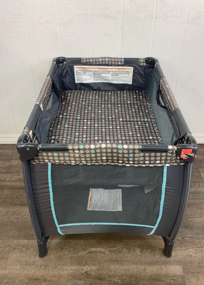 Pack 'n Play Playard with Mat - photo 5