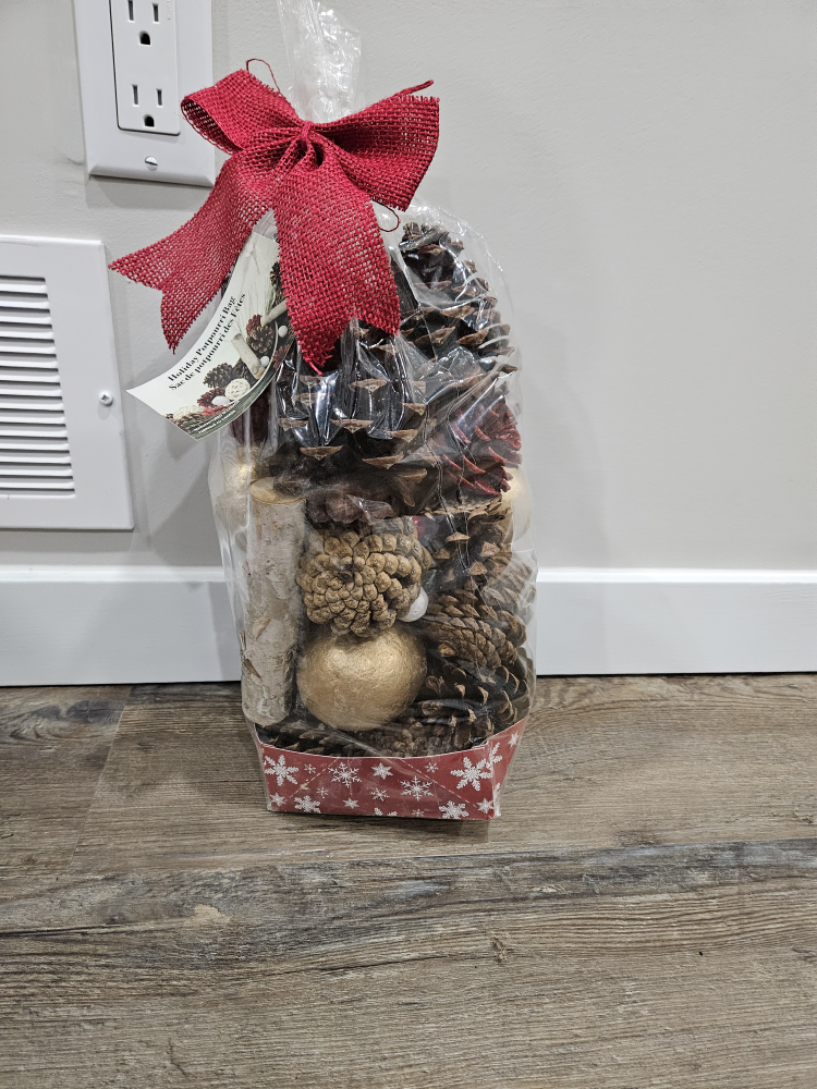 Holiday Decor Pine Cone Bag