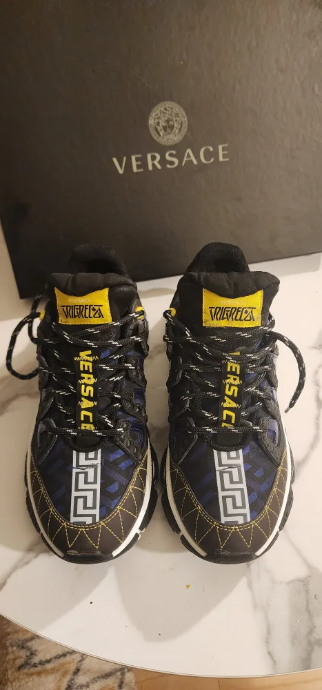 Versace Trigreca Sneakers Size 7 thumbnail