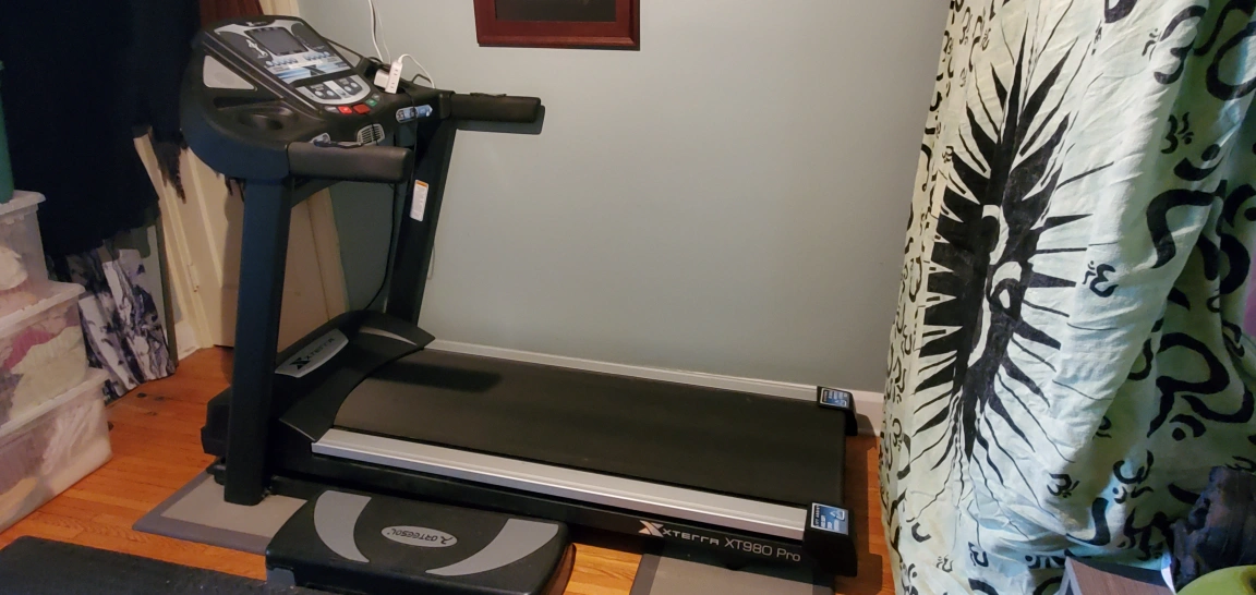 Xterra XT980T Treadmill Karrot