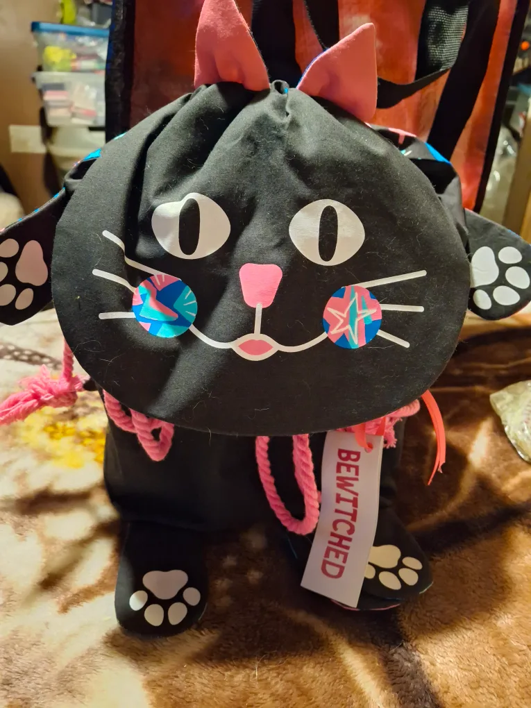 Bewitched Cat Drawstring Bag image indicator(4)