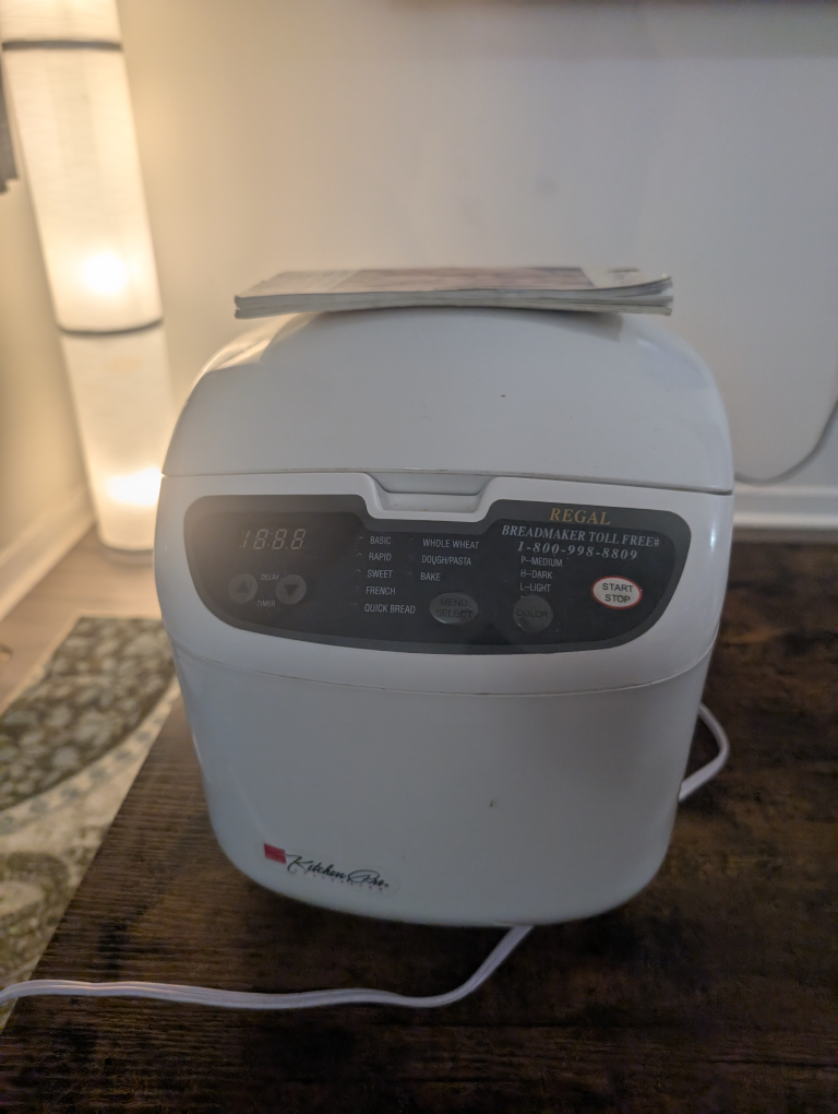 Breadmaker Machine