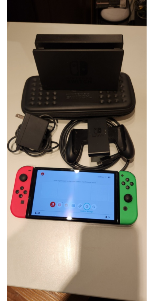 Nintendo Switch OLED  with accesories - photo 3