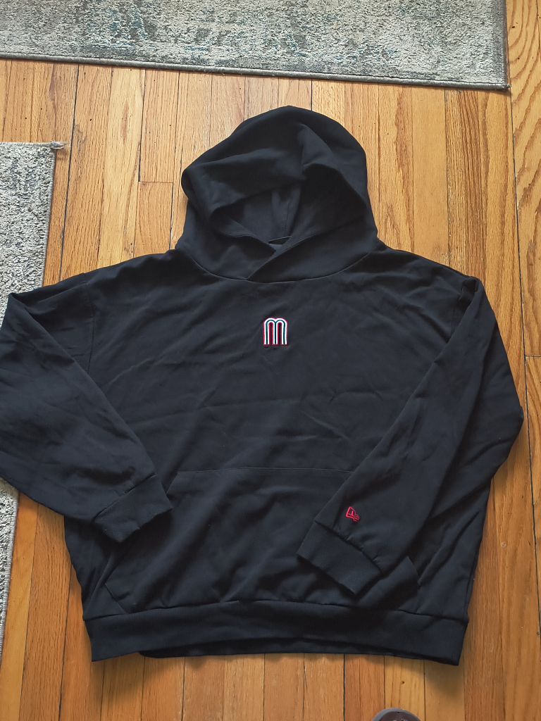 New Era Men's Black Hoodie Size XL