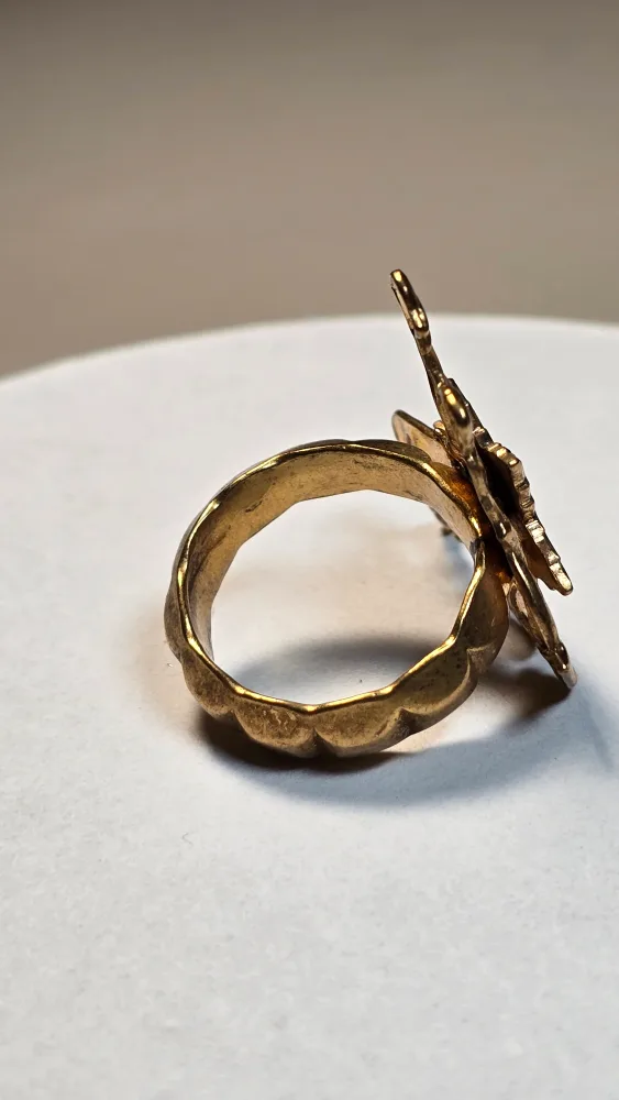 Vintage Calgary Rodeo Rider Bolo ring with Enamel Maple image indicator(5)