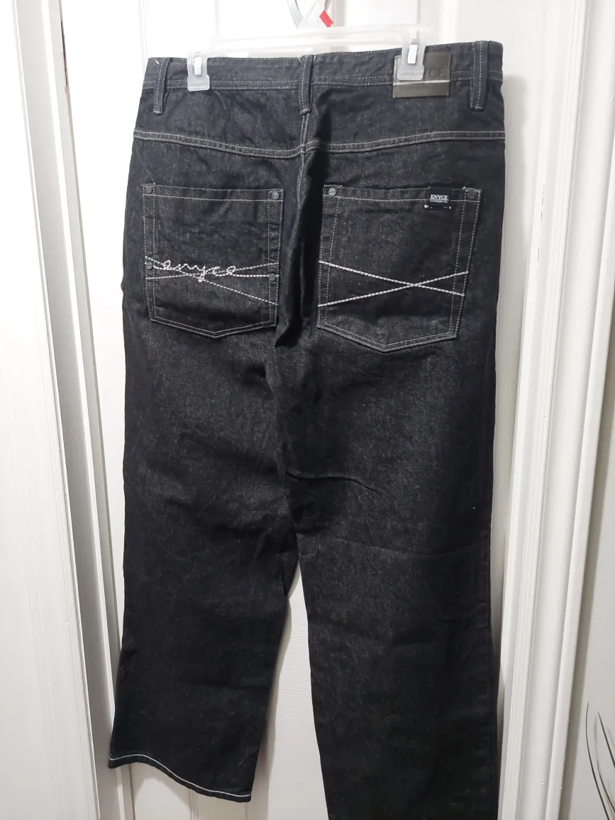 ENYCE Clothing Co. Men's Dark Wash Jeans image indicator(7)