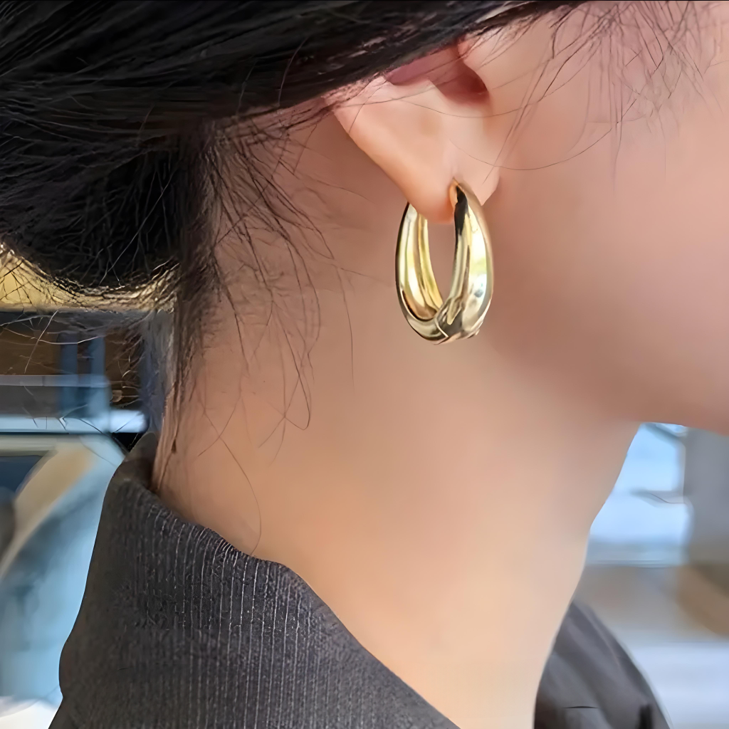 Gold Oval Hoop Earrings - photo 2