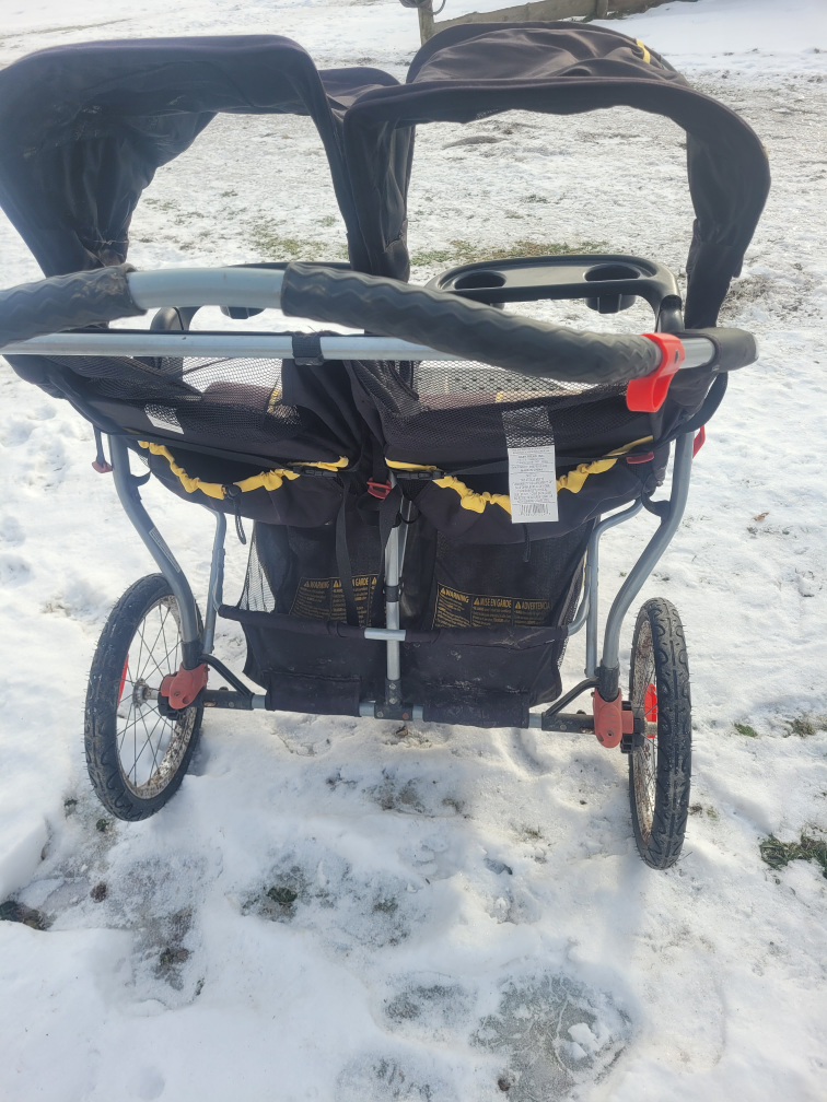 Baby Trend Navigator Double Jogging Stroller - photo 5