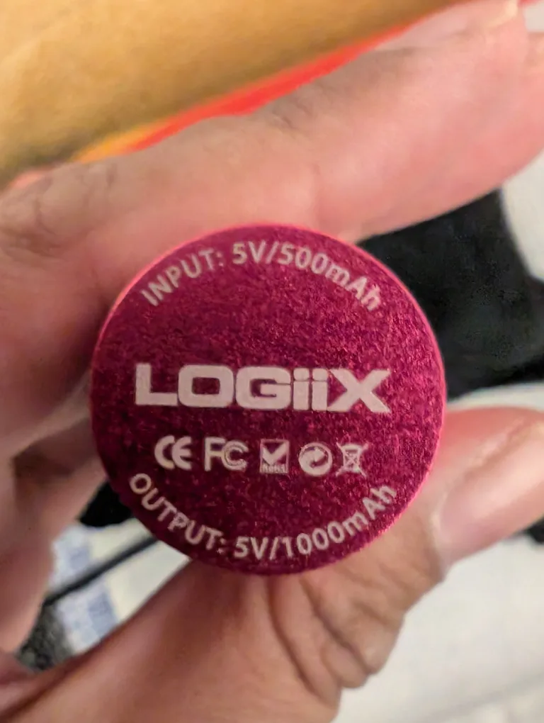 Logix Piston Power bank - Pink image indicator(3)