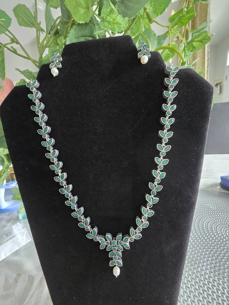 necklace set