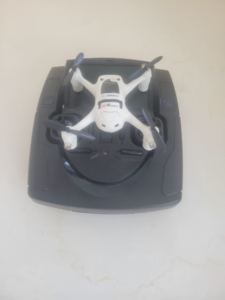 X4 FPV Drone with Controller