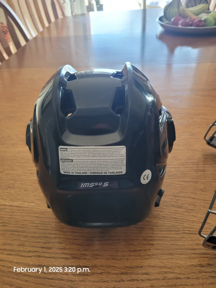Bauer Hockey Helmet with Cage image indicator(8)