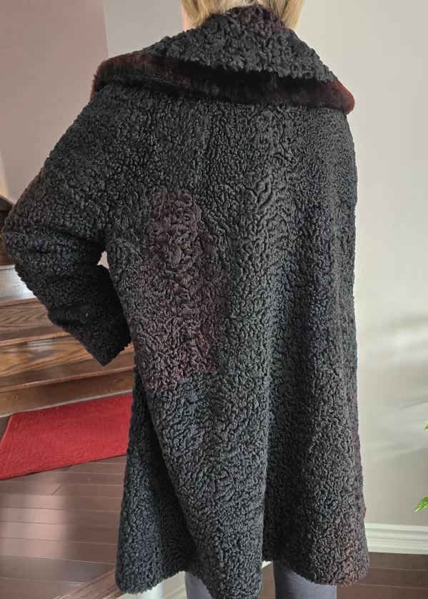 Vintage Persian lamb jacket. image indicator(2)