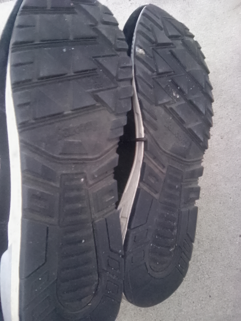 Saucony Jazz Sneakers men's size 9.5 - photo 4