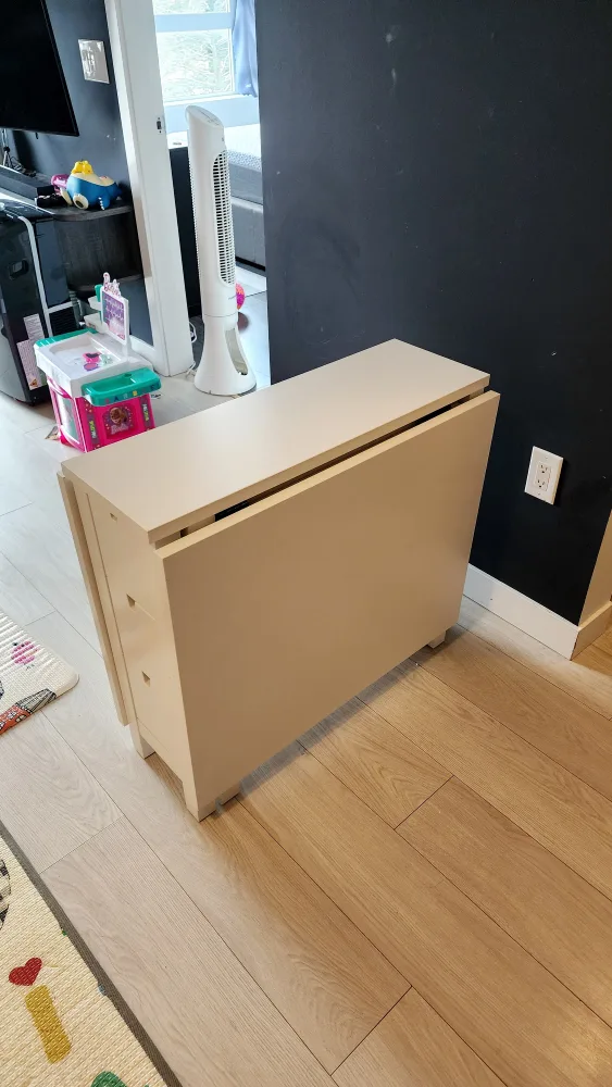 Folding Dining Table image indicator(2)