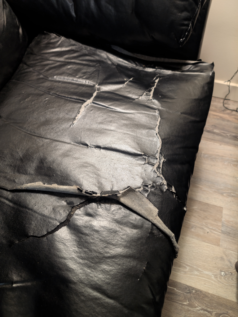 Black Leather Sofa and Loveseat Set - photo 4