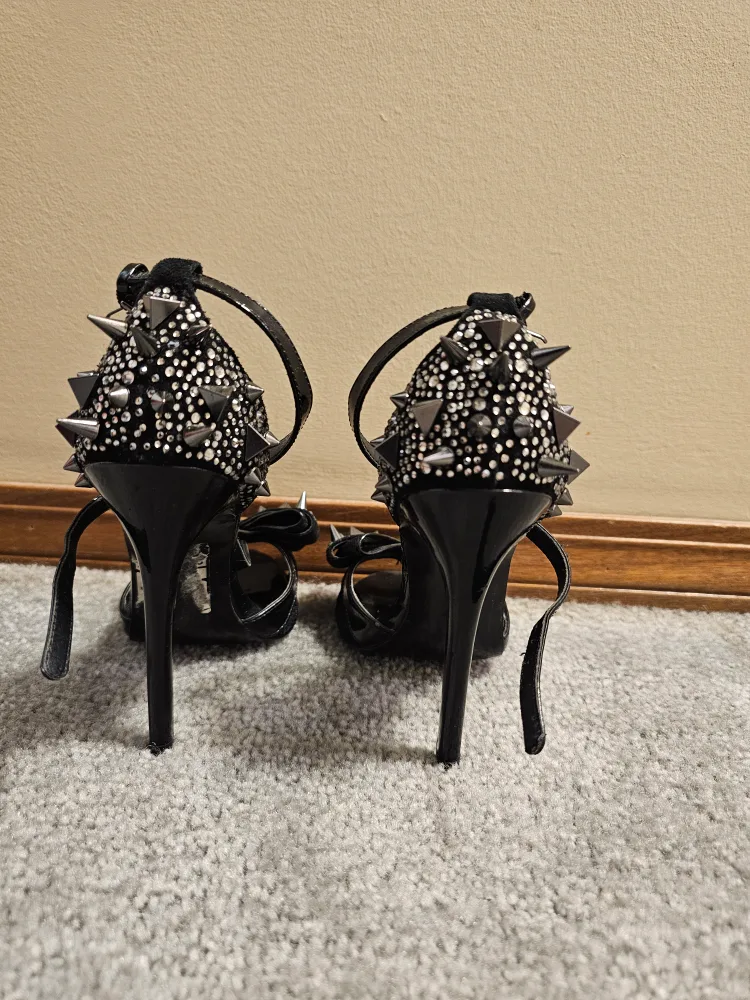 Z Collection Black Studded Bow Heels image indicator(3)