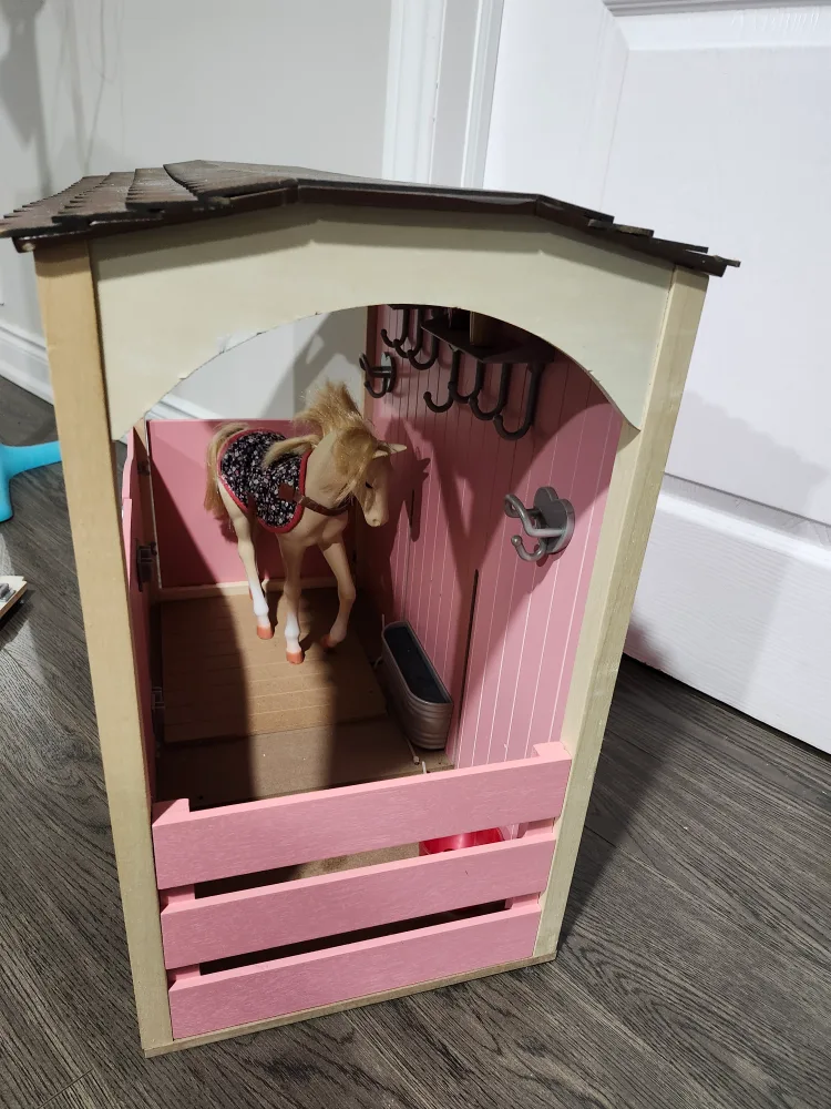 Our Generation Horse Stable Playset image indicator(4)