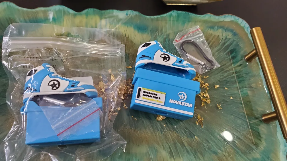 NOVASTAR AirPods Pro 2 Shoe-Shaped Case image indicator(2)