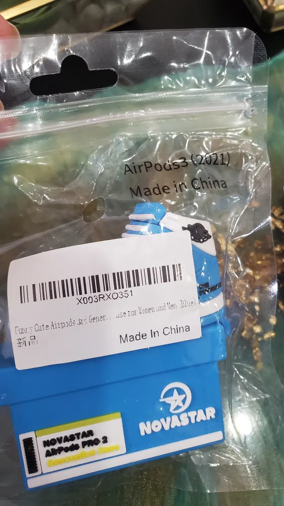 NOVASTAR AirPods Pro 2 Shoe-Shaped Case image indicator(4)