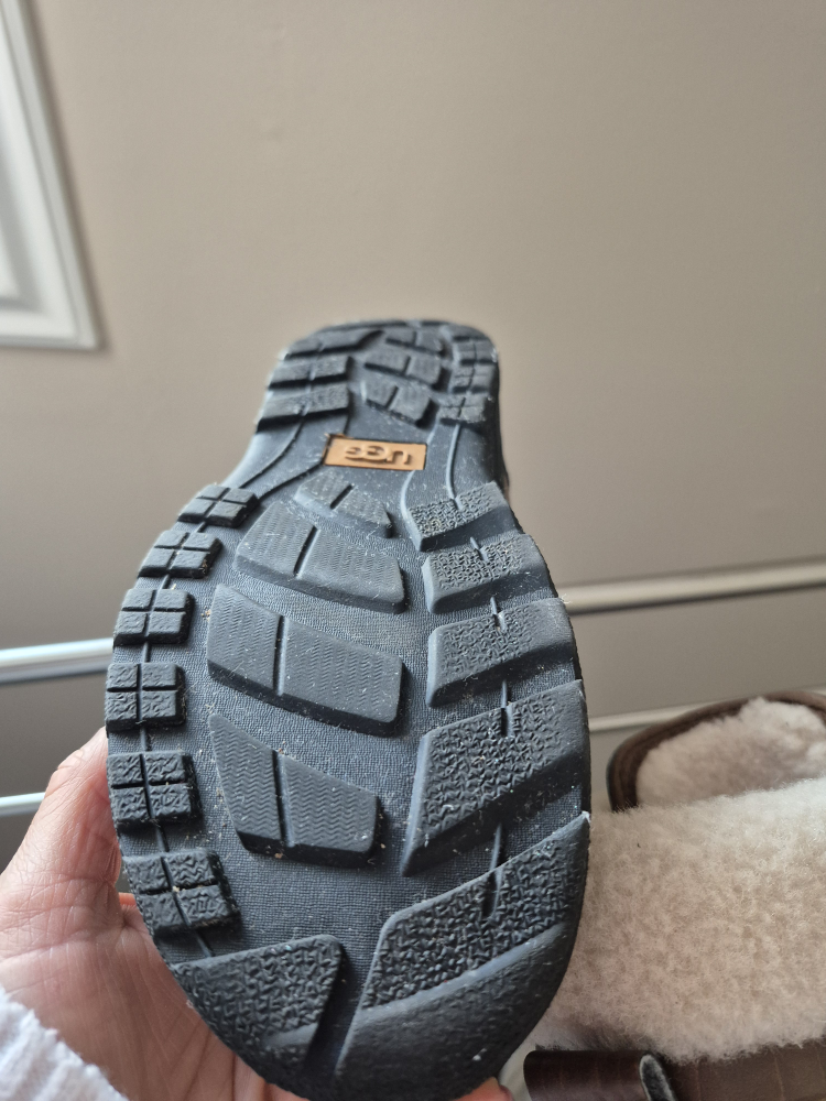 UGG Neumel Lace-Up Winter Boots - photo 4