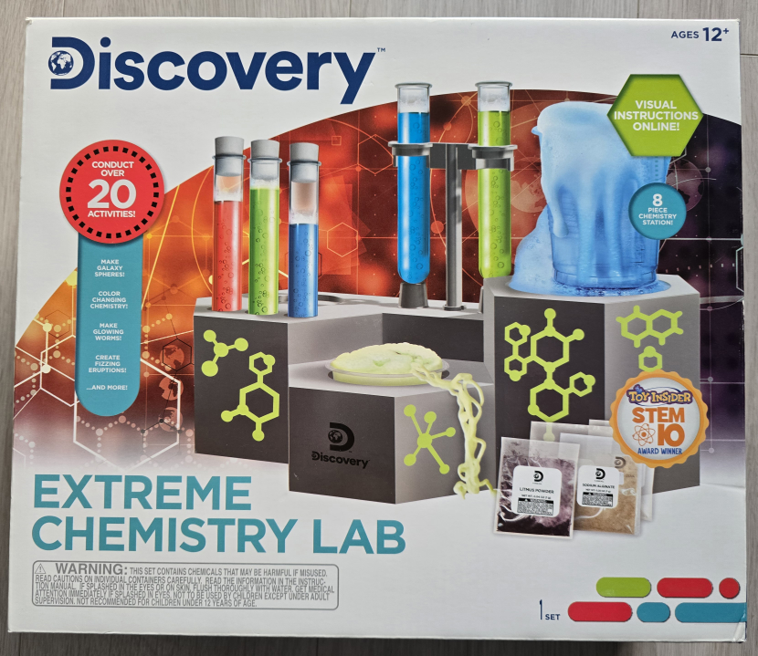 Discovery Extreme Chemistry Lab Kit - New in Box - photo 2