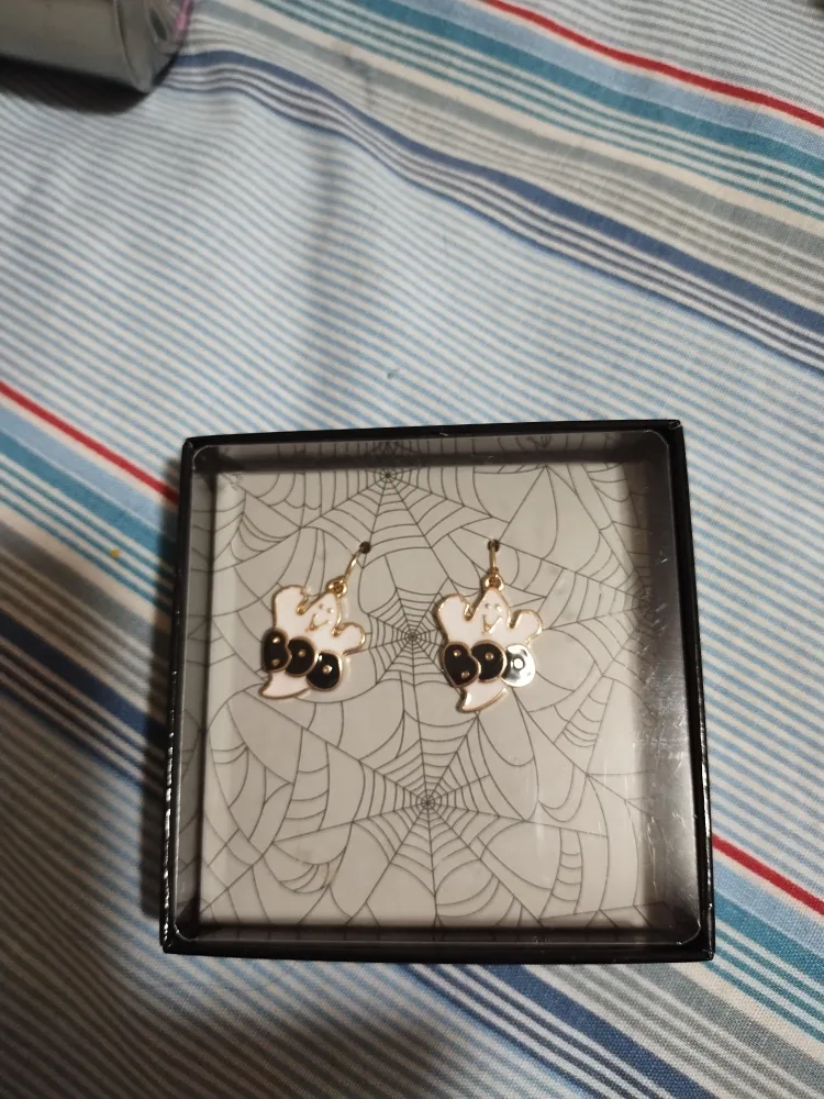 Adorable Boo Ghost Earrings image indicator(3)