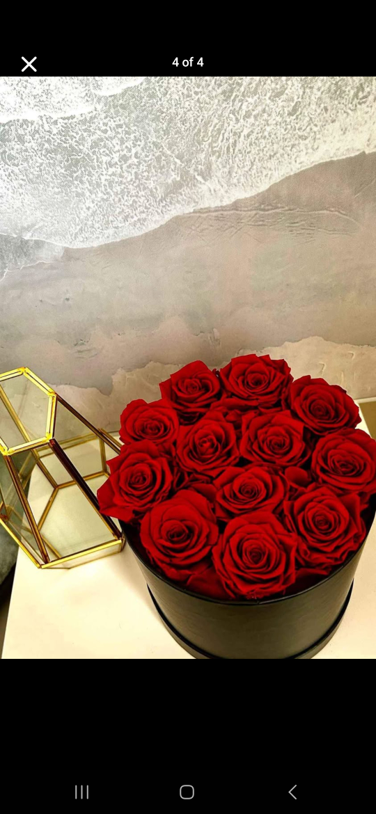 Preserved Red Roses in Black Gift Box - photo 4