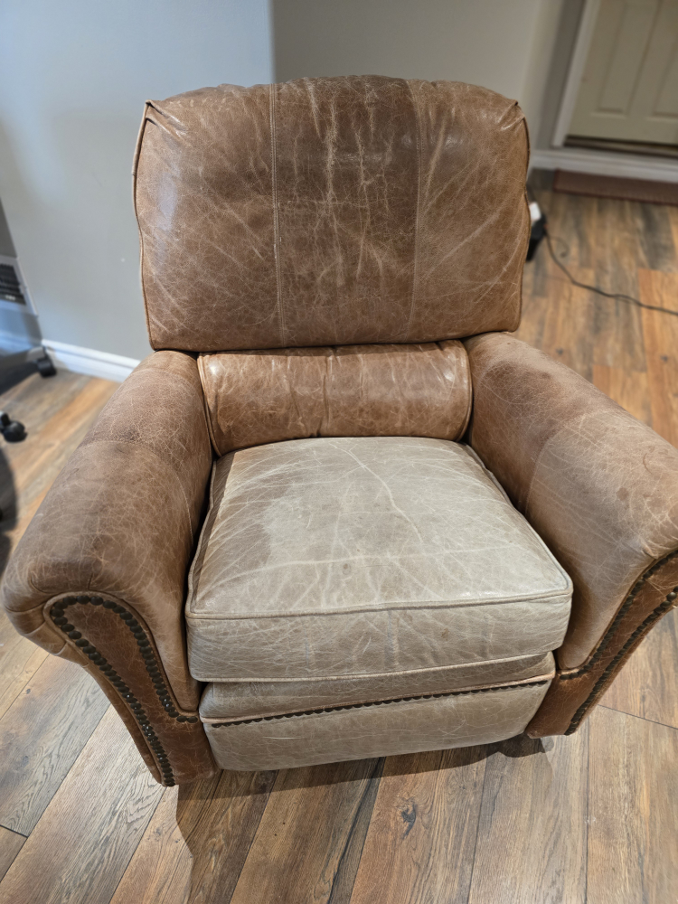 Recliner Chair - Leather - Brown