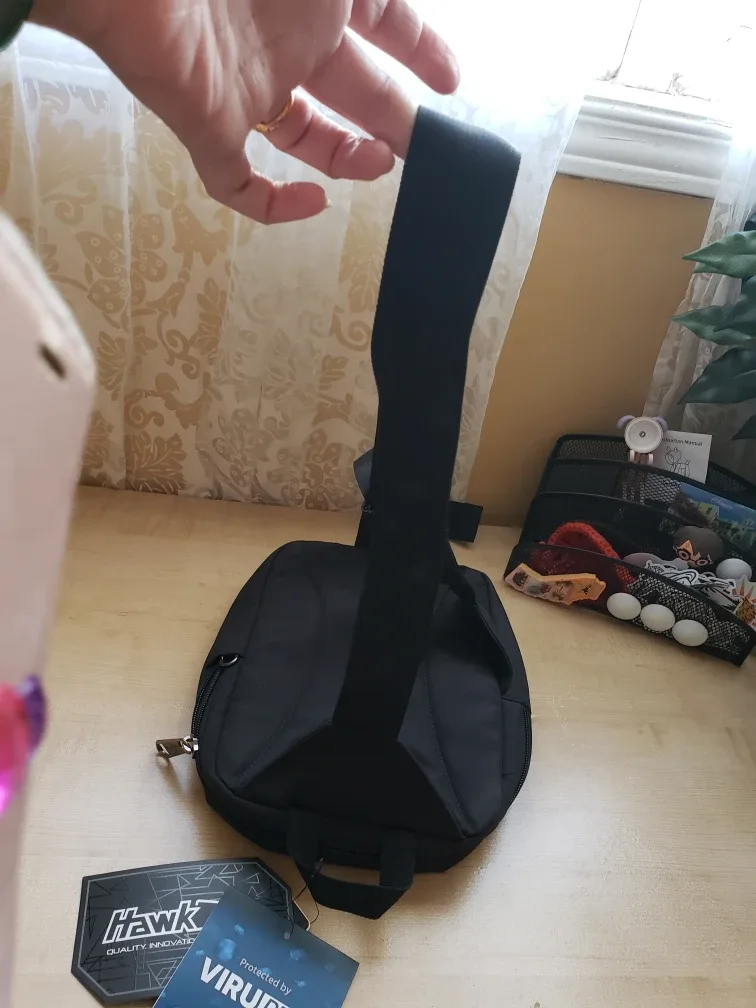 Hawk Unisex Black Sling Bag image indicator(4)