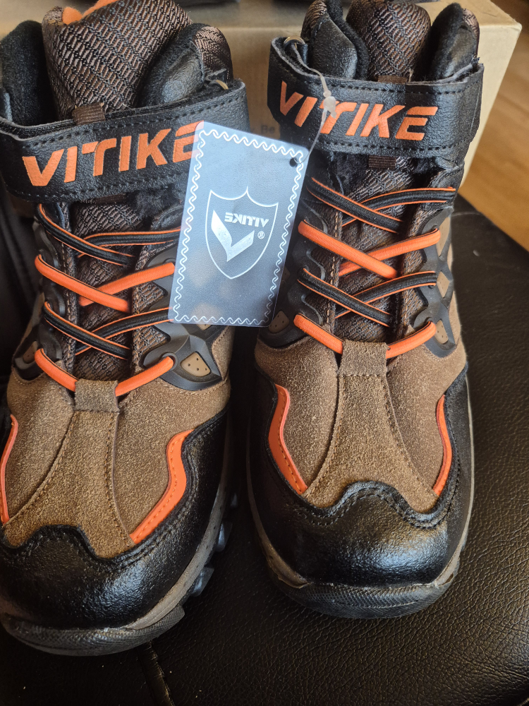 Vitike Kids Hiking Boots Size 37
